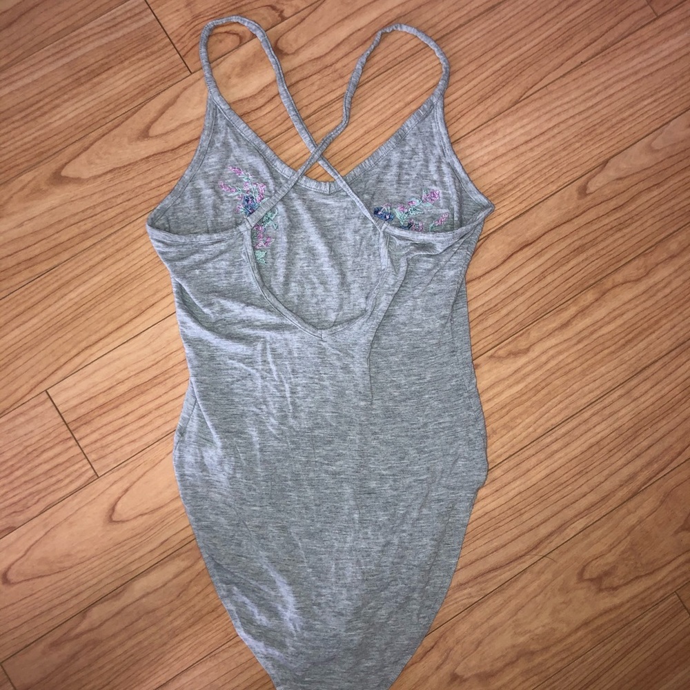 Embroidered One-piece - Picture 3 of 4